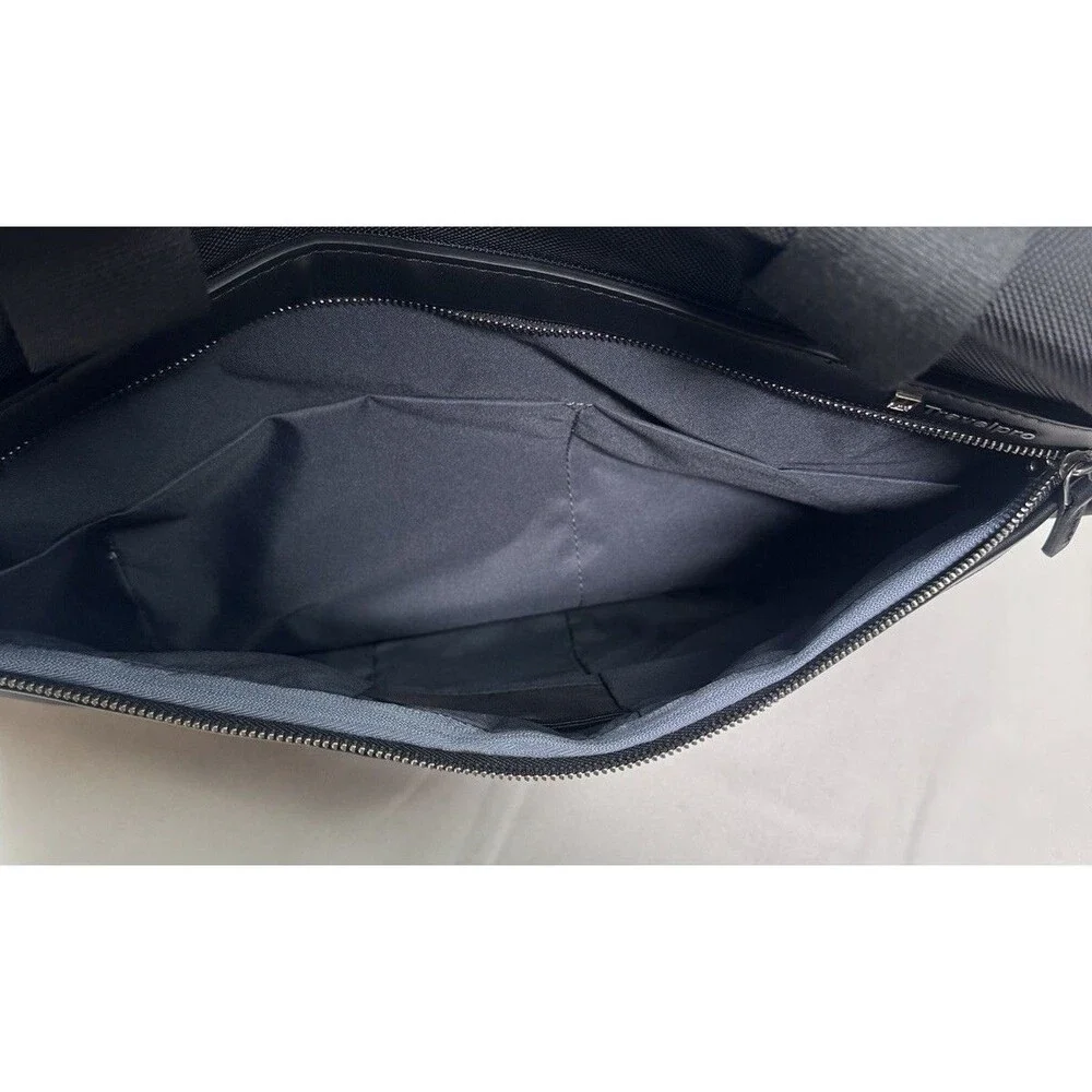 Travelpro Platinum Elite 19” Large Soft Duffel Bag